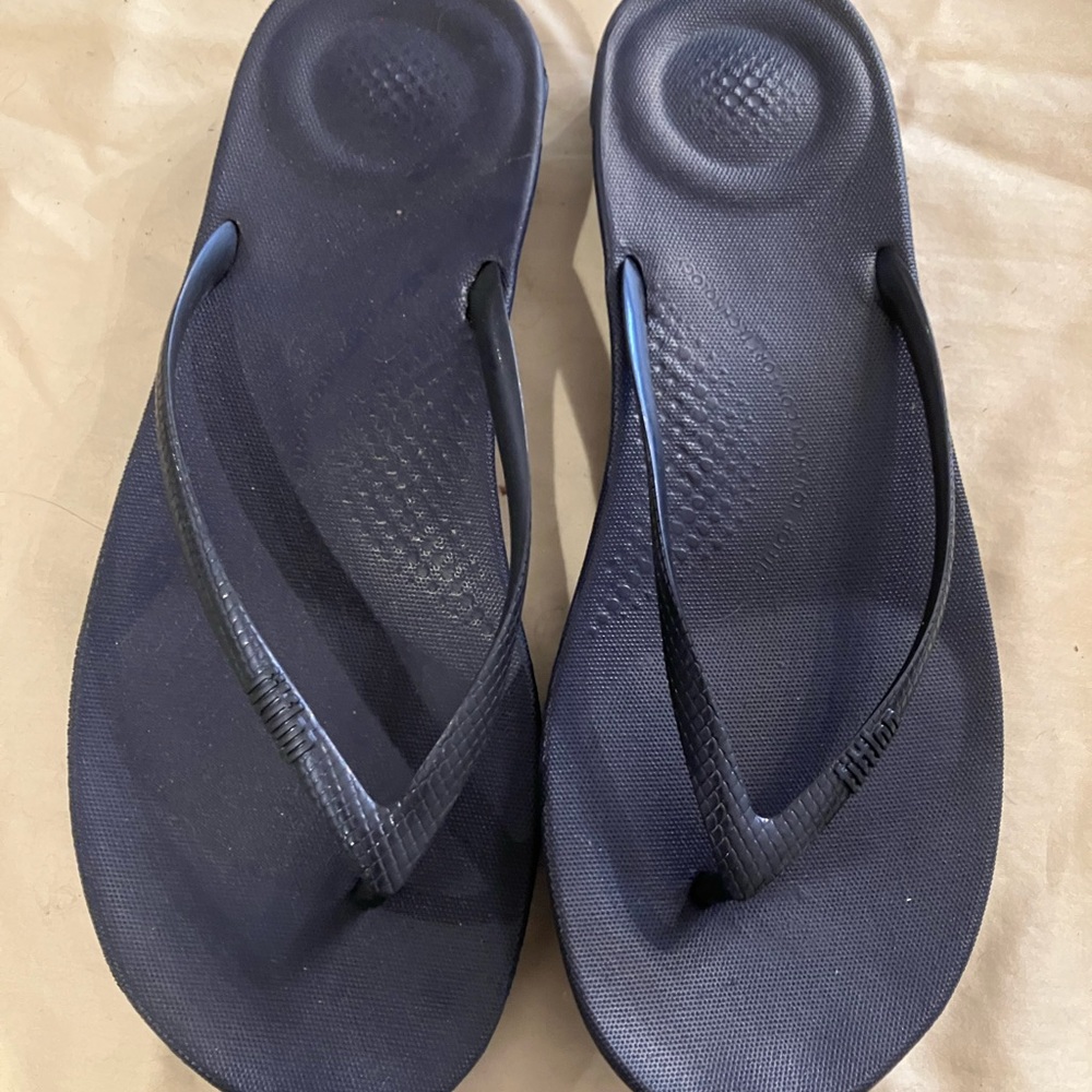 Navy blue Fitflop size 10 flitflop sandals